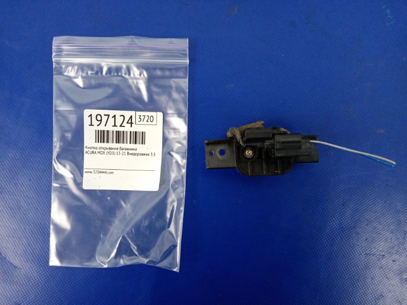 Кнопка открывания багажника наружная MDX (YD3) 13-21 2014 Внедорожник 3.5