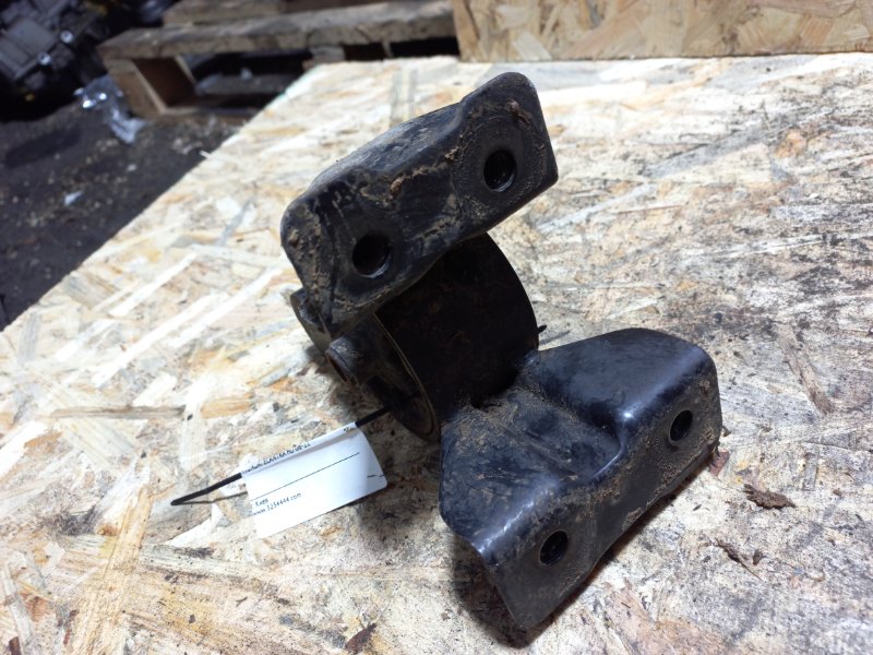 Подушка двигателя задняя ELANTRA HD 06-11