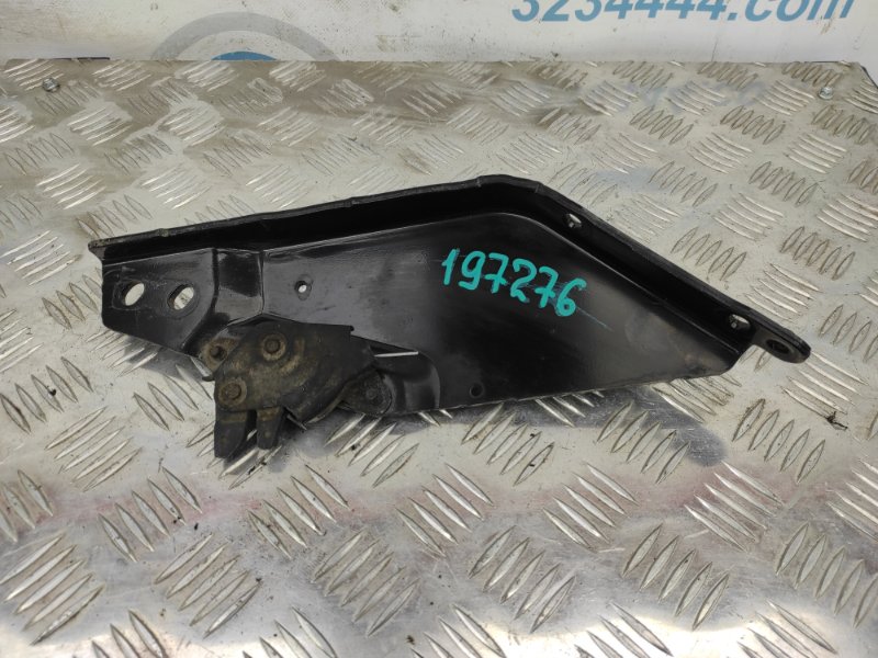 Замок двери боковой задний левый 5 CR 05-10 2009 Минивен 2.3 Замок двери боковой задний левый 5 CR 05-10 2009 Минивен 2.3