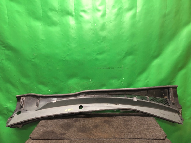 Запчасть пластик под лобовое стекло / жабо TOYOTA SIENNA 11-16 2012 GSL30 3.5 2GR-FE 55708-08040 Б/У Пластик под лобовое стекло / Жабо TOYOTA SIENNA 11-16 2012 GSL30 3.5 2GR-FE 55708-08040 Б/У