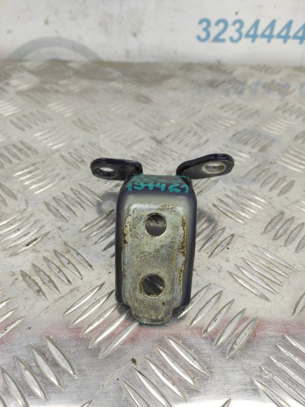 Петля двери нижняя задняя правая ACURA TLX 14-17 2015 Седан 2.4 67920-TX4-H02ZZ Б/У