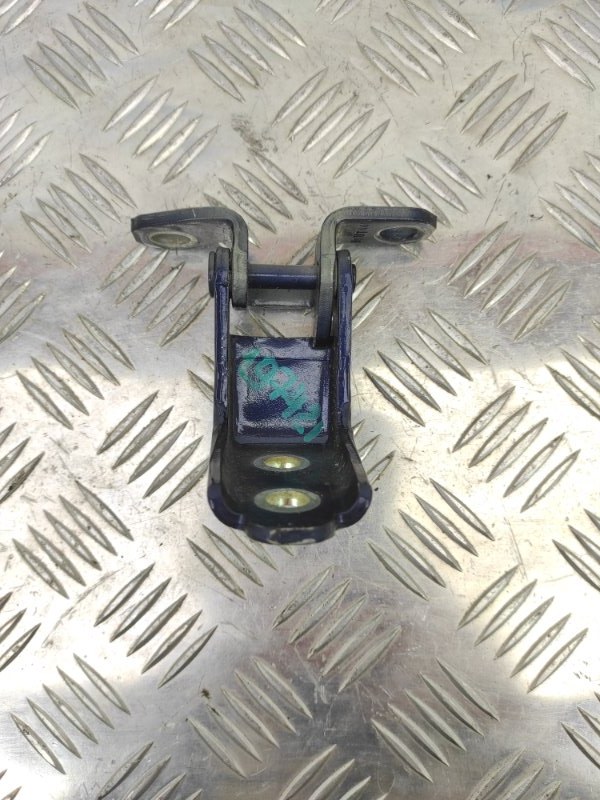 Петля двери нижняя задняя правая TLX 14-17 2015 Седан 2.4