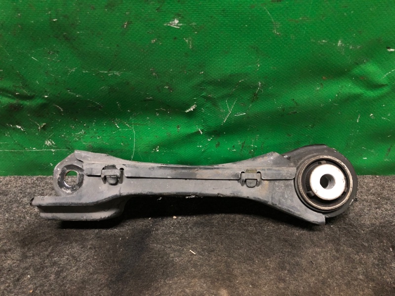 Рычаг задней подвески поперечный нижний задний левый INFINITI QX30 16-20 Внедорожник 2.0 20PET