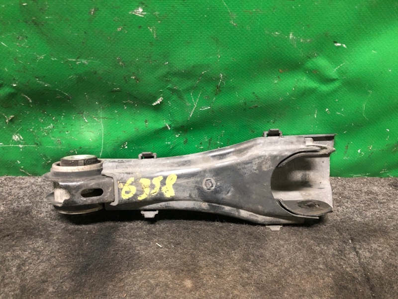 Рычаг задней подвески поперечный нижний задний правый INFINITI QX30 16-20 2017 Внедорожник 2.0 20PET 551A0-5DA0A Б/У