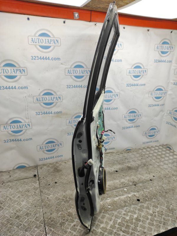 Дверь задняя правая GX470 02-09 2005 Внедорожник 4.7 2UZFE