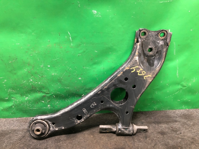 Рычаг передней подвески нижний передний левый SIENNA 11-16 2012 GSL30 3.5 2GR-FE Рычаг передней подвески нижний передний левый SIENNA 11-16 2012 GSL30 3.5 2GR-FE