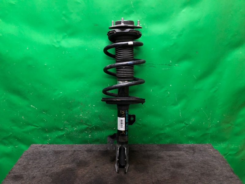 Запчасть амортизатор передний левый TOYOTA SIENNA 11-16 2012 GSL30 3.5 2GR-FE 48520-09S70 Б/У Амортизатор передний левый TOYOTA SIENNA 11-16 2012 GSL30 3.5 2GR-FE 48520-09S70 Б/У