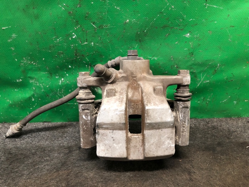 Запчасть суппорт тормозной задний левый TOYOTA SIENNA 11-16 2012 GSL30 3.5 2GR-FE 47850-0E021 Б/У Суппорт тормозной задний левый TOYOTA SIENNA 11-16 2012 GSL30 3.5 2GR-FE 47850-0E021 Б/У