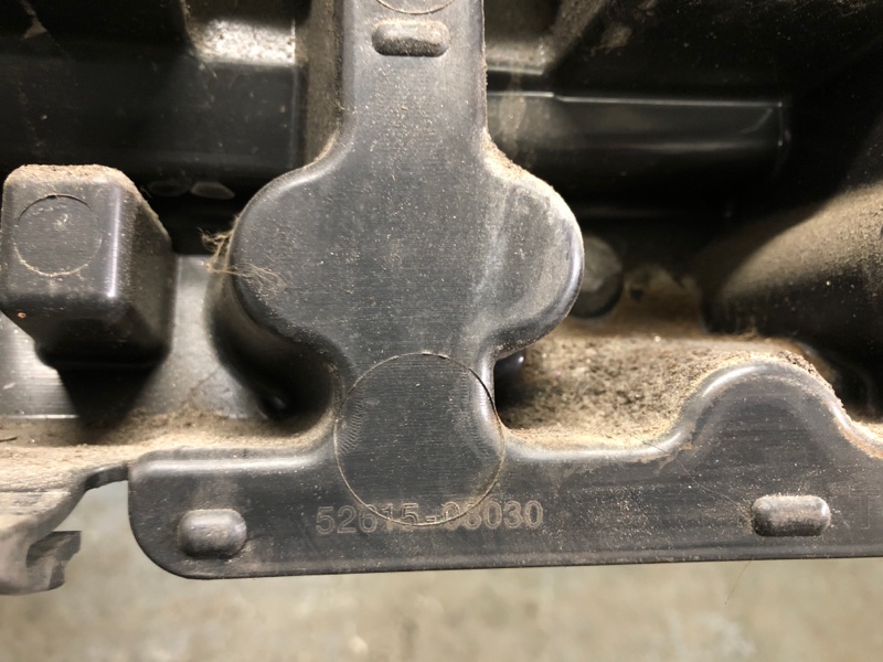 Наполнитель бампера задний задний TOYOTA SIENNA 11-16 GSL30 3.5 2GR-FE Наполнитель бампера задний задний TOYOTA SIENNA 11-16 GSL30 3.5 2GR-FE