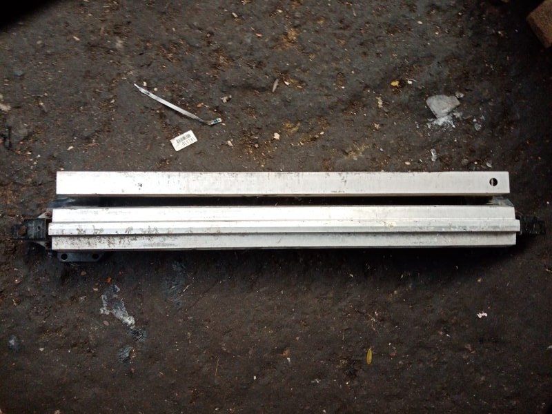 Усилитель переднего бампера SUBARU FORESTER SG 02-07 2007 Внедорожник 2.5 EJ253 57712SA230 Б/У