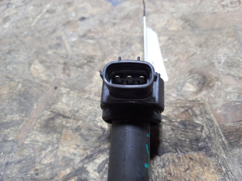 Катушка зажигания MITSUBISHI OUTLANDER XL 05-13 Внедорожник Катушка зажигания MITSUBISHI OUTLANDER XL 05-13 Внедорожник