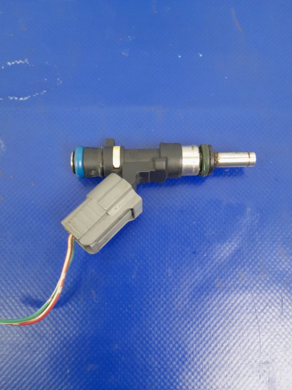 Форсунка топливная LANCER X 10 07-15 2011 Седан 2.0 Форсунка топливная LANCER X 10 07-15 2011 Седан 2.0