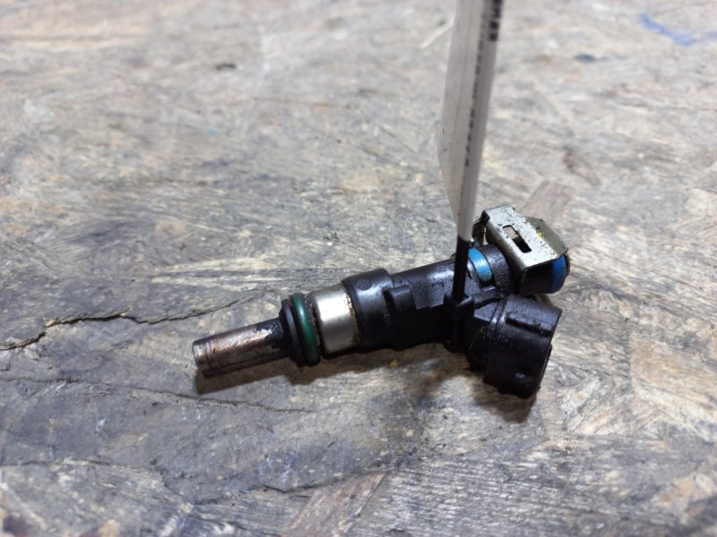 Форсунка топливная MITSUBISHI OUTLANDER XL 05-13 Внедорожник 2.4 4B12 1465A205 Б/У