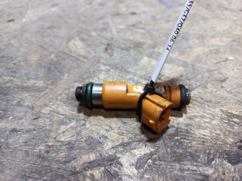 Запчасть форсунка топливная INFINITI G25/G35/G37/Q40 06-14 16600-EY00A Б/У Форсунка топливная INFINITI G25/G35/G37/Q40 06-14 16600-EY00A Б/У