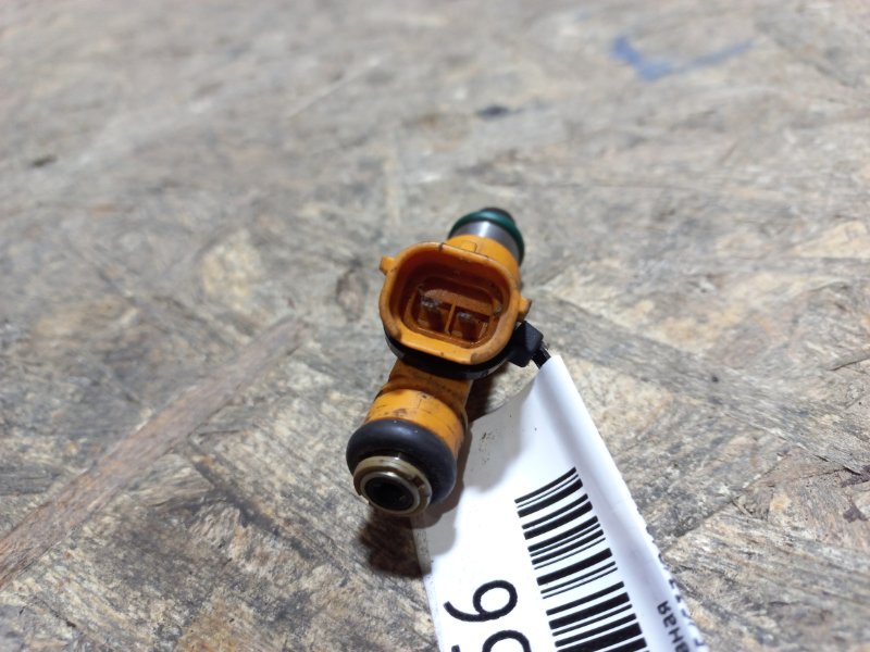 Форсунка топливная G25/G35/G37/Q40 06-14 Форсунка топливная G25/G35/G37/Q40 06-14