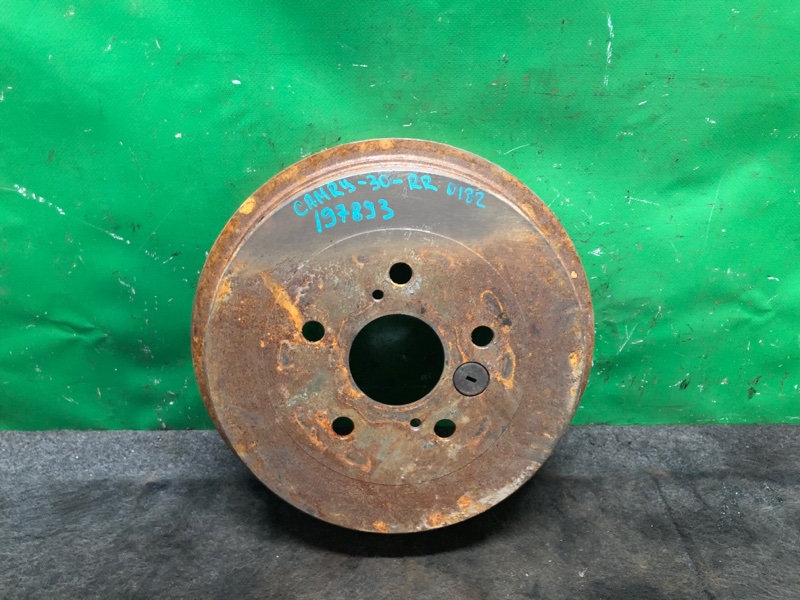 Запчасть тормозной барабан TOYOTA CAMRY 30 02-06 2005 ACV30 2.4 2AZFE 42431-06100 Б/У Тормозной барабан TOYOTA CAMRY 30 02-06 2005 ACV30 2.4 2AZFE 42431-06100 Б/У