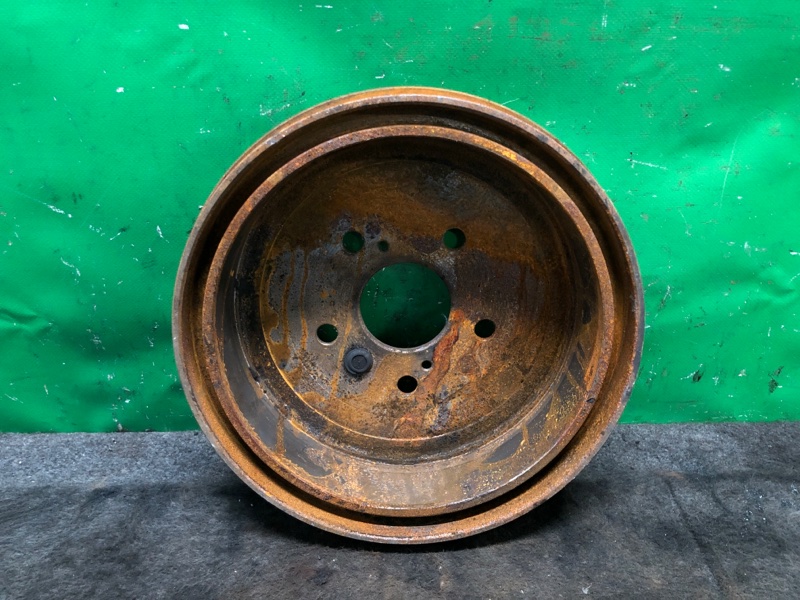 Тормозной барабан CAMRY 30 02-06 2005 ACV30 2.4 2AZFE Тормозной барабан CAMRY 30 02-06 2005 ACV30 2.4 2AZFE