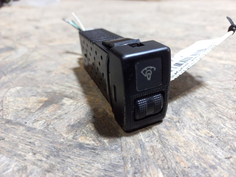 Блок управления освещением MAZDA 626 GF 97-02 1998 GW19 2 GE4T-66-6R0A Б/У