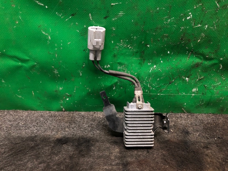 Блок электронный TOYOTA CAMRY 30 02-06 2005 ACV30 2.4 2AZFE 82695-33010 Б/У