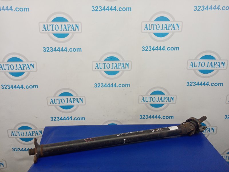 Запчасть карданный вал задний LEXUS LS460 06-12 2006 Седан 4.6 37100-50070 Б/У Карданный вал задний LEXUS LS460 06-12 2006 Седан 4.6 37100-50070 Б/У