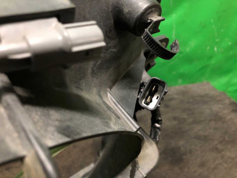 Диффузор вентилятора основного радиатора левый ACURA MDX (YD2) 06-13 YD2 3.7 J37A1