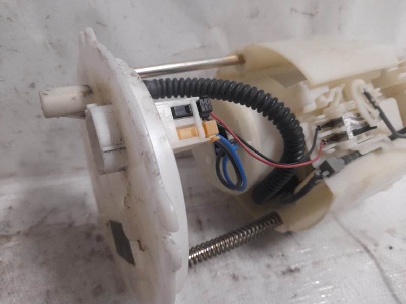 Топливный насос 5 CR 05-10 2009 Минивен 2.3