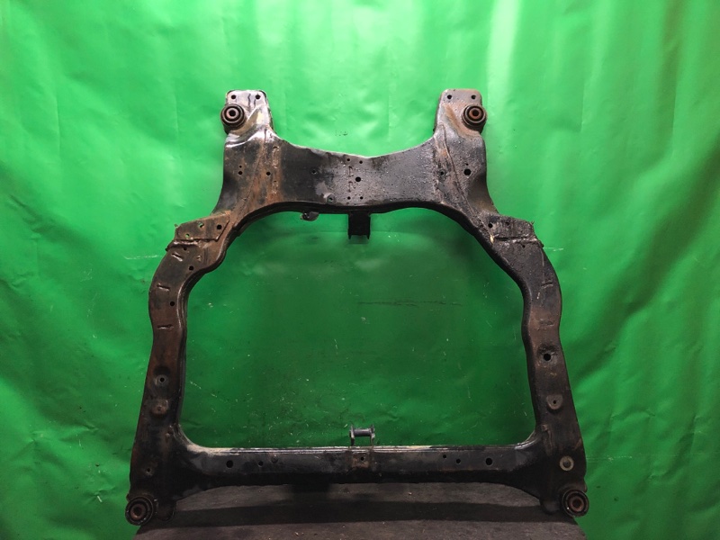 Балка передней подвески передняя TEANA J31 03-07