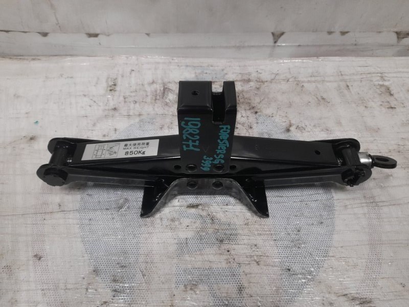 Запчасть ящик инструментальный задний левый SUBARU FORESTER SG 02-07 2007 SG 2.5 EJ253 95067SA011ML Б/У Ящик инструментальный задний левый SUBARU FORESTER SG 02-07 2007 SG 2.5 EJ253 95067SA011ML Б/У