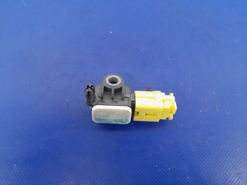 Датчик удара задний левый PATHFINDER R52 12-21