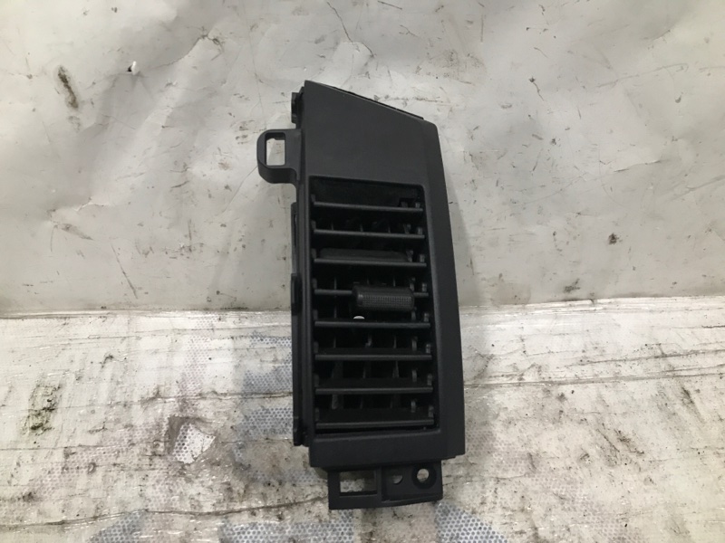 Запчасть дефлектор воздушный левый MAZDA 5 CR 05-10 2009 Минивен 2.3 CC34-64-930A Б/У Дефлектор воздушный левый MAZDA 5 CR 05-10 2009 Минивен 2.3 CC34-64-930A Б/У