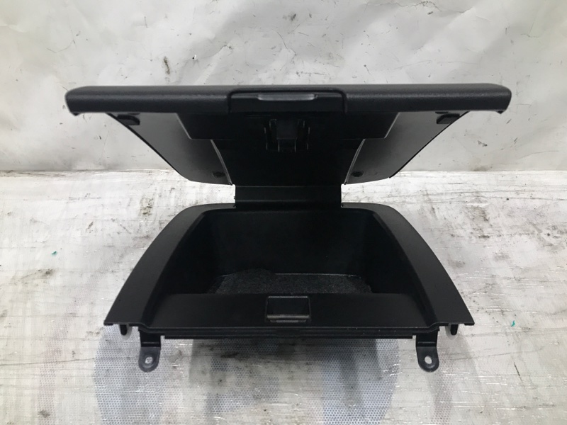 Бардачок FORESTER SG 02-07 2007 SG 2.5 EJ253