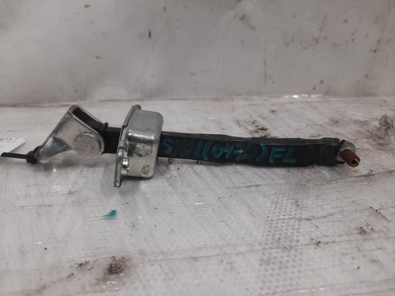 Ограничитель двери передний левый SUZUKI SX4 06-13 2008 Седан 2.0 J20A 81810-57L01 Б/У