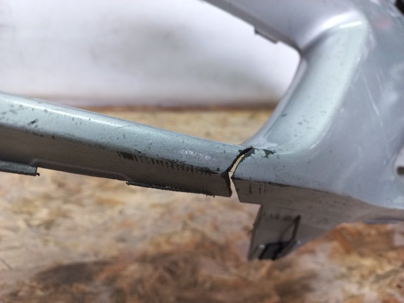 Бампер передний IS250/350 05-13