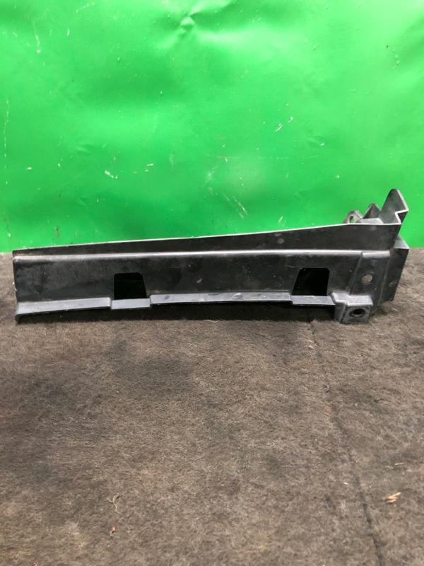 Кронштейн заднего бампера задний правый OUTBACK 09-14 BR 2011 Внедорожник 3.6 EZ36