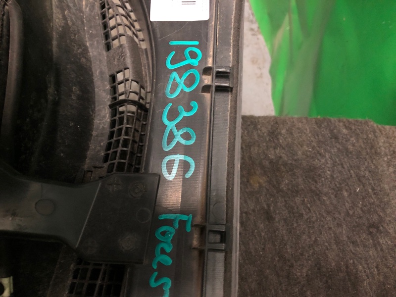 Пластик под лобовое стекло / Жабо FORESTER 12-19 2013 Внедорожник 2.5