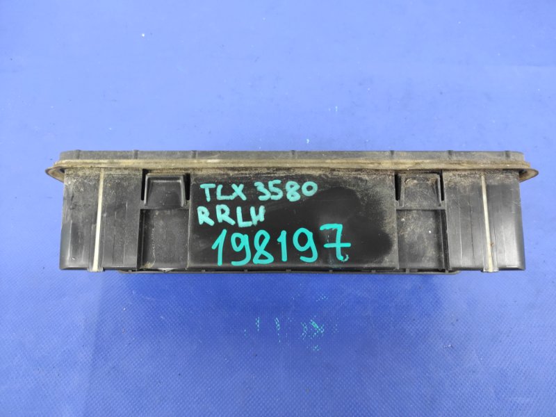 Клапан вентиляции салона задний левый ACURA TLX 14-17 Седан 2.4