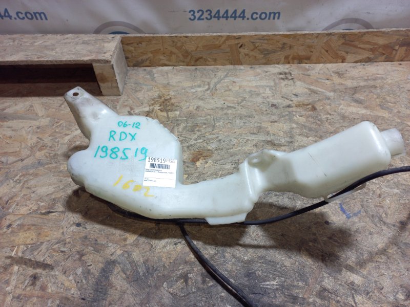 Запчасть бачок омывателя ACURA RDX 06-12 2008 Внедорожник 2.3 76841-STK-A01 Б/У Бачок омывателя ACURA RDX 06-12 2008 Внедорожник 2.3 76841-STK-A01 Б/У