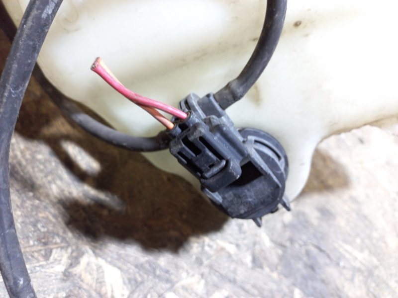 Бачок омывателя RDX 06-12 2008 Внедорожник 2.3 Бачок омывателя RDX 06-12 2008 Внедорожник 2.3