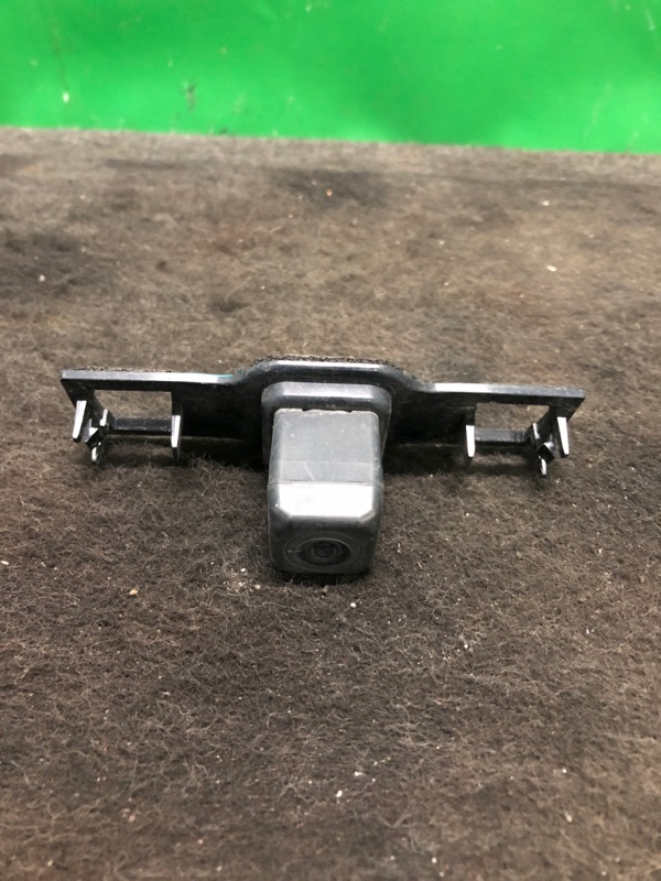 Камера заднего вида задняя TOYOTA CAMRY 55 14-17 2016 ASV50 2.5 2ARFE 86790-06040 Б/У