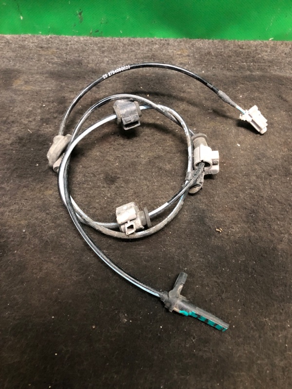 Датчик ABS задний правый SUBARU FORESTER 12-19 27540SG020 Б/У