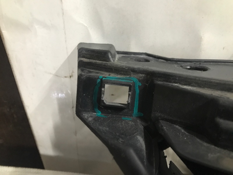 Решетка радиатора 6 GH 07-12 2011 GH 2.5 Решетка радиатора 6 GH 07-12 2011 GH 2.5