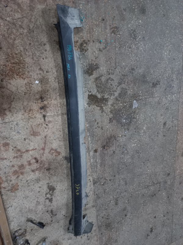 Накладка порога наружная правая ACURA MDX (YD3) 13-21 2014 Внедорожник 3.5 71800-TZ5-A00 Б/У