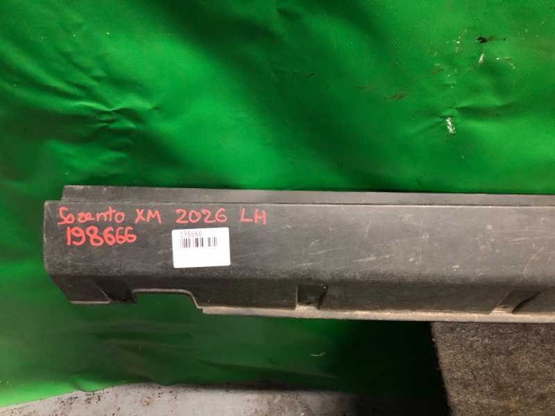 Накладка порога наружная левая KIA SORENTO XM 09-14 Внедорожник 2.4