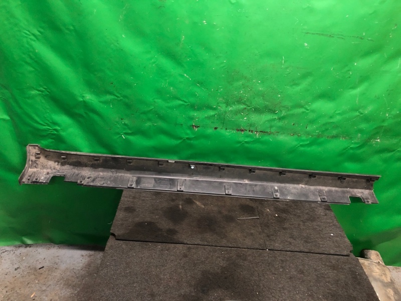 Накладка порога наружная левая SORENTO XM 09-14 2012 Внедорожник 2.4