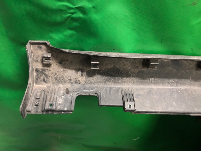 Накладка порога наружная левая SORENTO XM 09-14 2012 Внедорожник 2.4