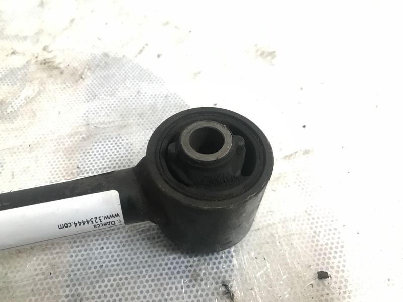 Рычаг задней подвески продольный задний правый TOYOTA AVALON 05-12 GSX30 3.5 2GR-FE Рычаг задней подвески продольный задний правый TOYOTA AVALON 05-12 GSX30 3.5 2GR-FE