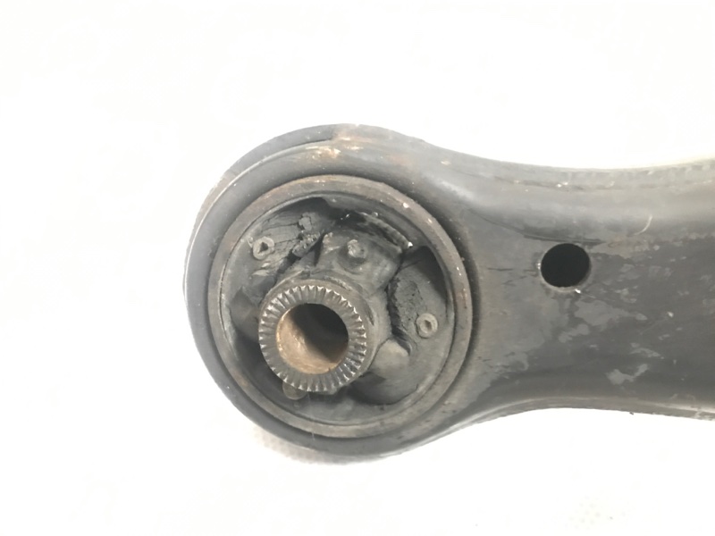 Рычаг передней подвески нижний передний правый AVALON 05-12 2006 GSX30 3.5 2GR-FE Рычаг передней подвески нижний передний правый AVALON 05-12 2006 GSX30 3.5 2GR-FE