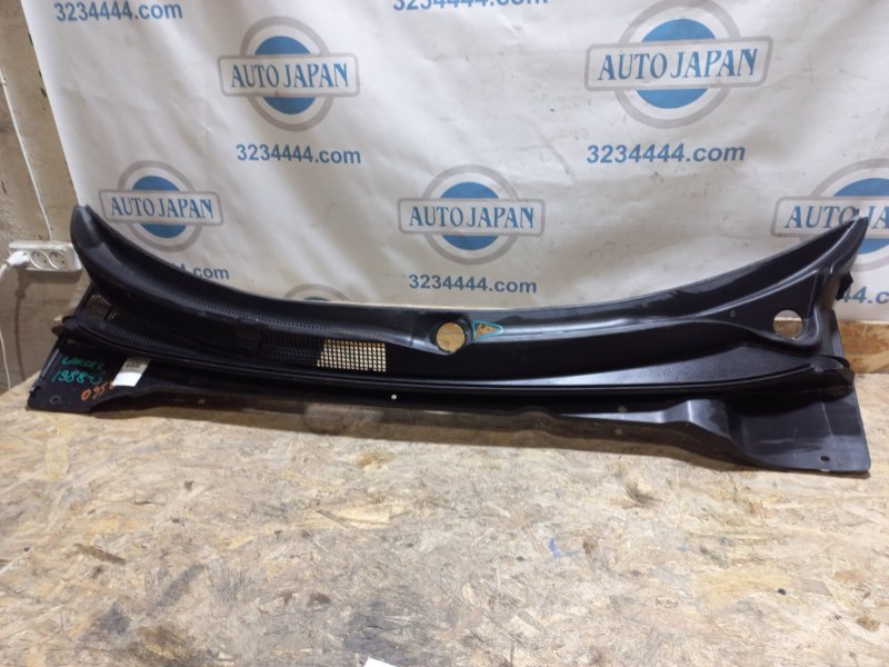 Пластик под лобовое стекло / Жабо MITSUBISHI LANCER X 10 07-15 2010 Седан 2.0 4B11 7405A058 Б/У