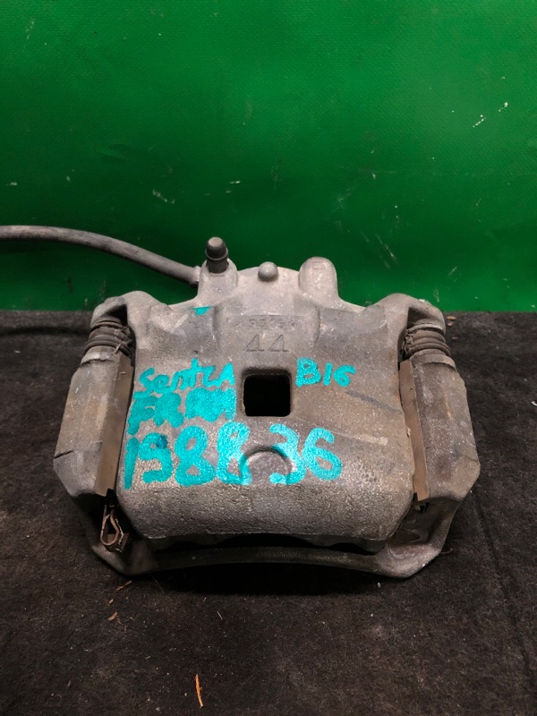 Запчасть суппорт тормозной передний правый NISSAN SENTRA (B16) 06–12 41001-ET000 Б/У Суппорт тормозной передний правый NISSAN SENTRA (B16) 06–12 41001-ET000 Б/У