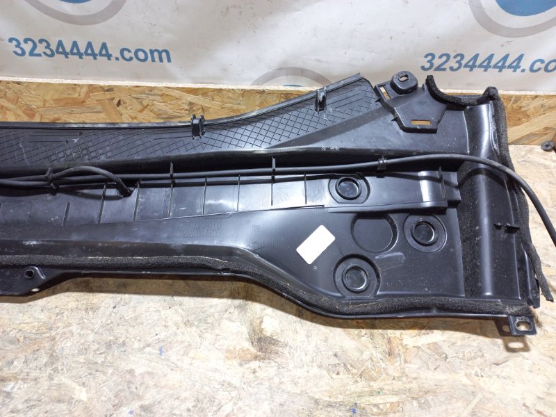 Пластик под лобовое стекло / Жабо RDX 12-19 2018 Внедорожник 3.5 Пластик под лобовое стекло / Жабо RDX 12-19 2018 Внедорожник 3.5